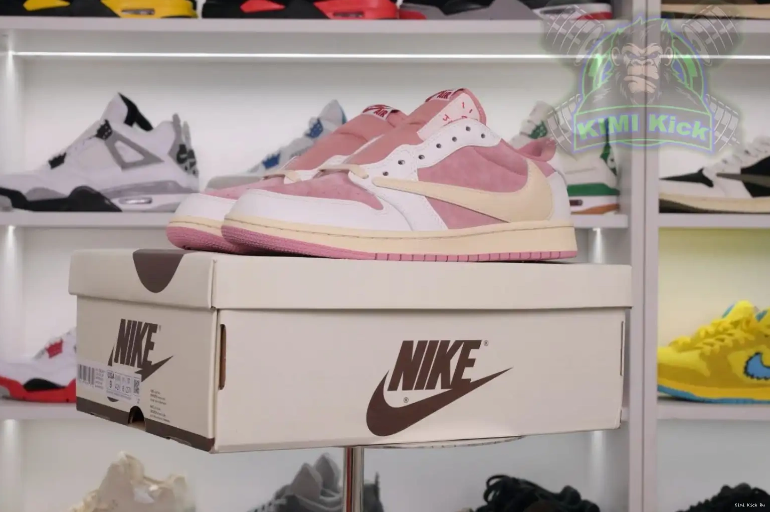 Kimikick Jordan Jordan Air 1Low Travis Scottx 0619